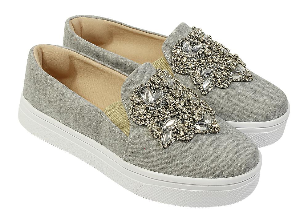 tenis slip on feminino com pedras