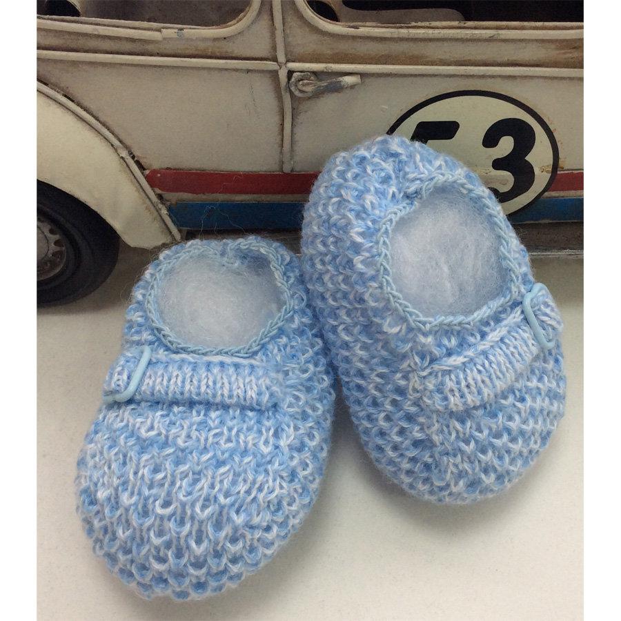 sapatinhos azul de bebe